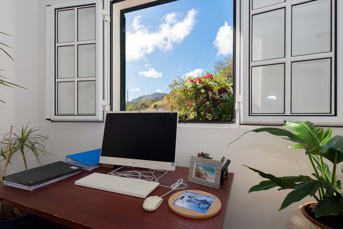 Image No.29-4 Bed Villa for sale