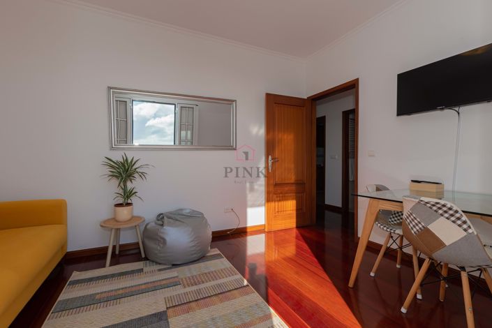 Image No.37-4 Bed Villa for sale