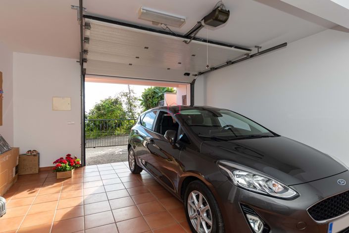 Image No.52-4 Bed Villa for sale