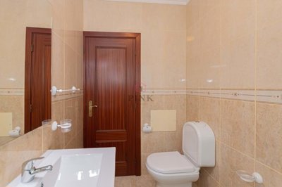 1862-649630-20eb4152a9fbcfd5b78c9c0612bb54ff9