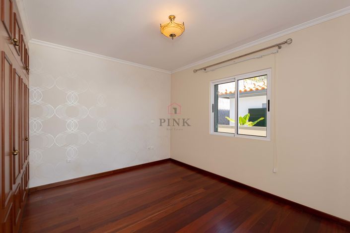 Image No.21-3 Bed Villa for sale