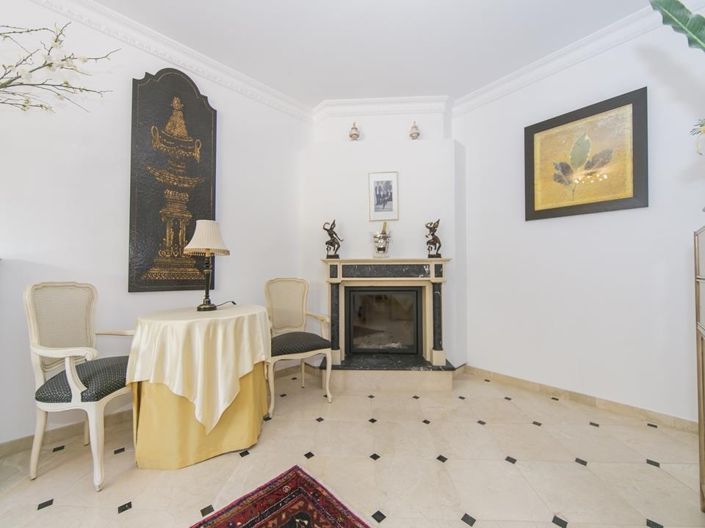 Image No.17-5 Bed Villa for sale