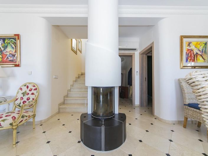 Image No.26-5 Bed Villa for sale