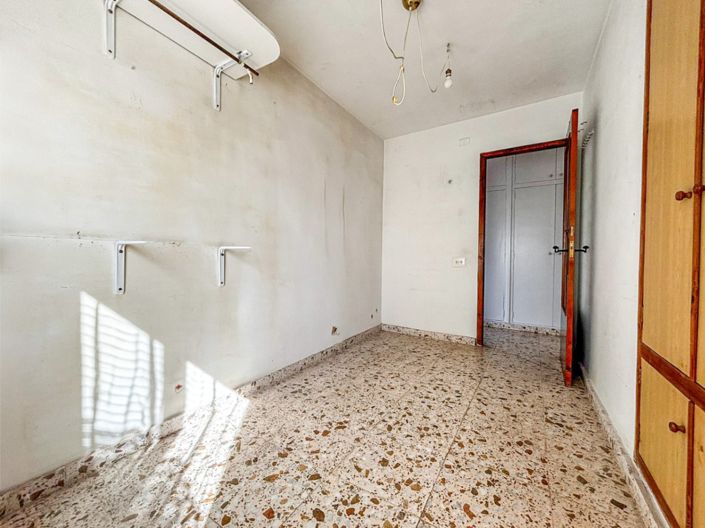 Image No.24-7 Bed Villa for sale