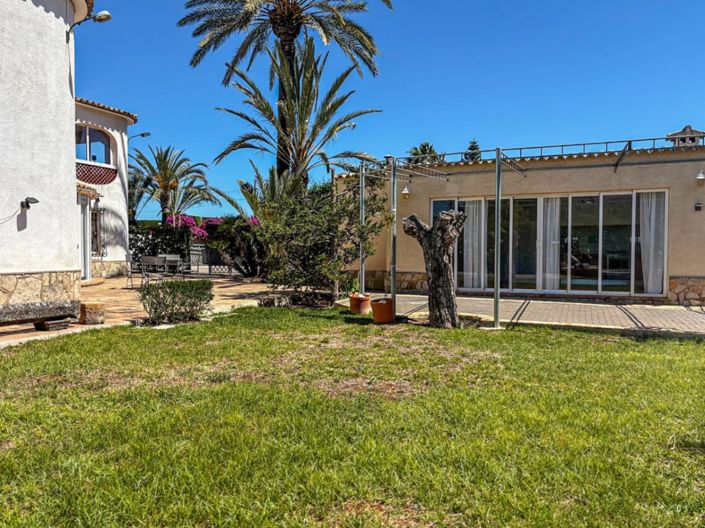 Image No.28-7 Bed Villa for sale