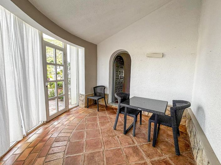 Image No.9-7 Bed Villa for sale