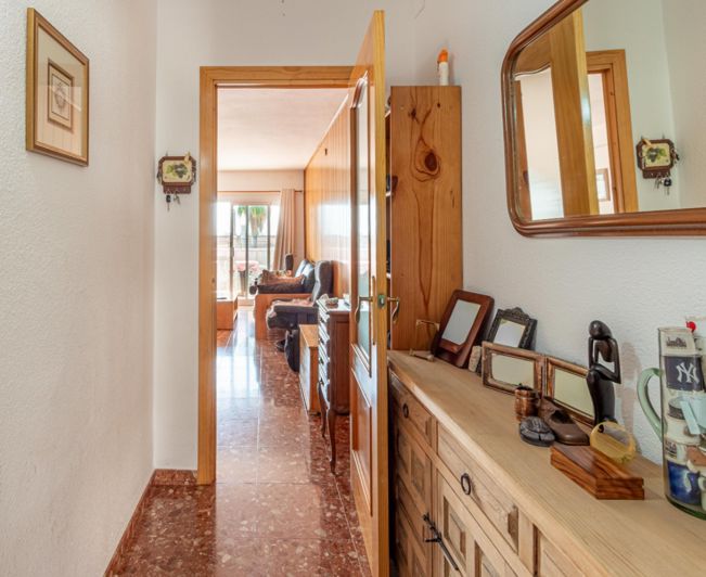 Image No.10-3 Bed Apartment for sale