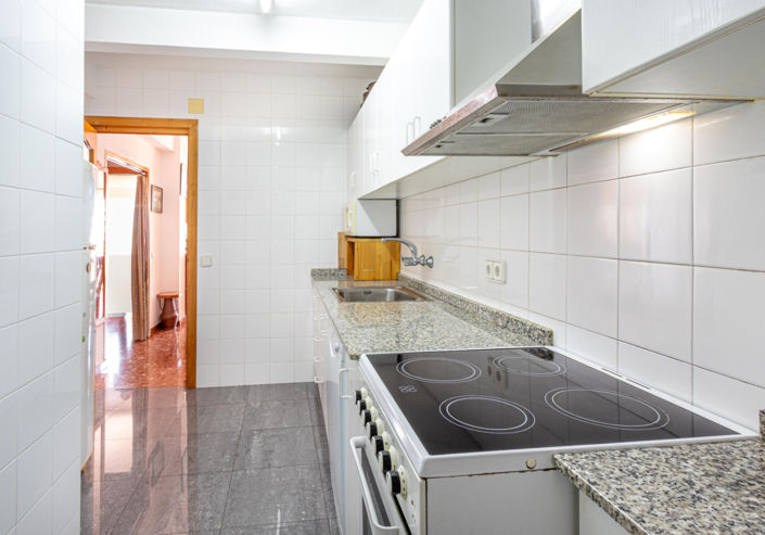 Image No.12-3 Bed Apartment for sale