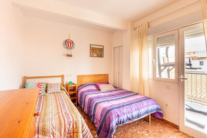 Image No.15-3 Bed Apartment for sale