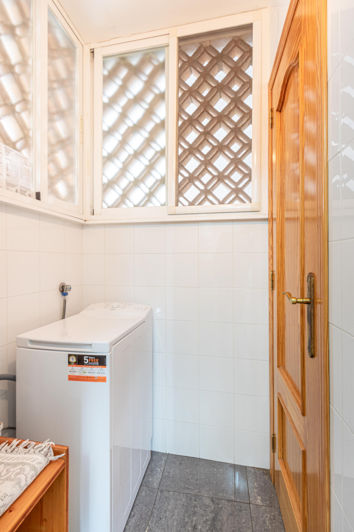 Image No.17-3 Bed Apartment for sale
