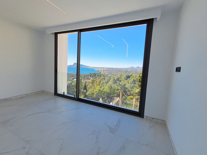 Image No.24-5 Bed Villa for sale