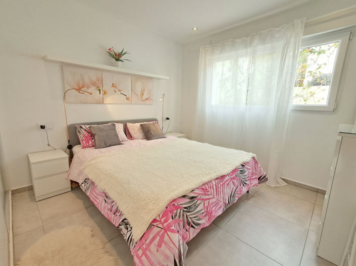 Image No.3-3 Bed Villa for sale