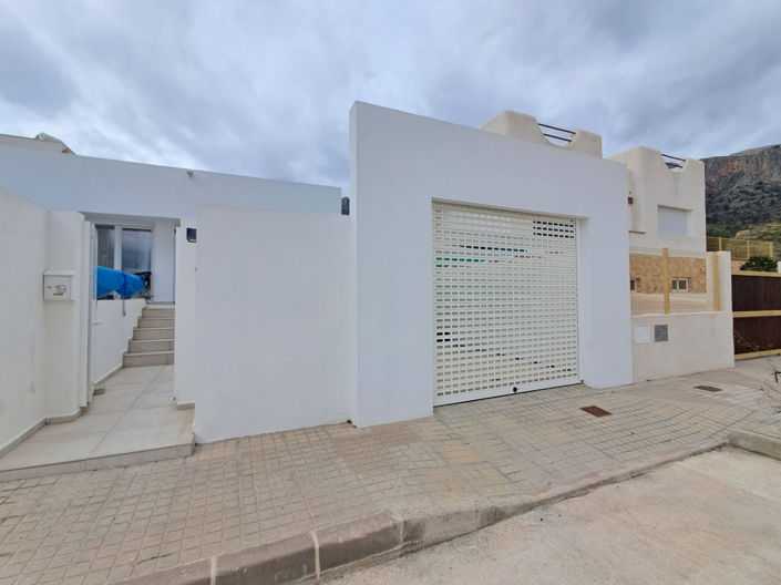 Image No.6-3 Bed Villa for sale