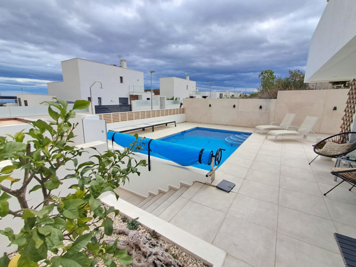 Image No.7-3 Bed Villa for sale