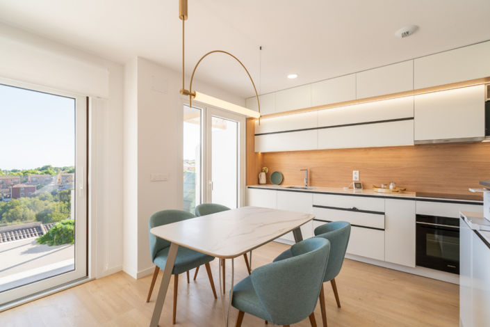 Image No.17-4 Bed Apartment for sale