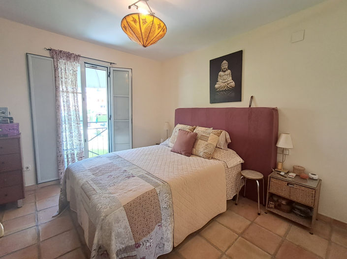 Image No.5-2 Bed Townhouse for sale