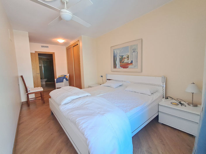 Image No.24-3 Bed Apartment for sale