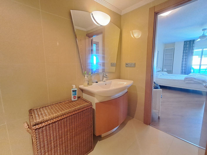 Image No.29-3 Bed Apartment for sale