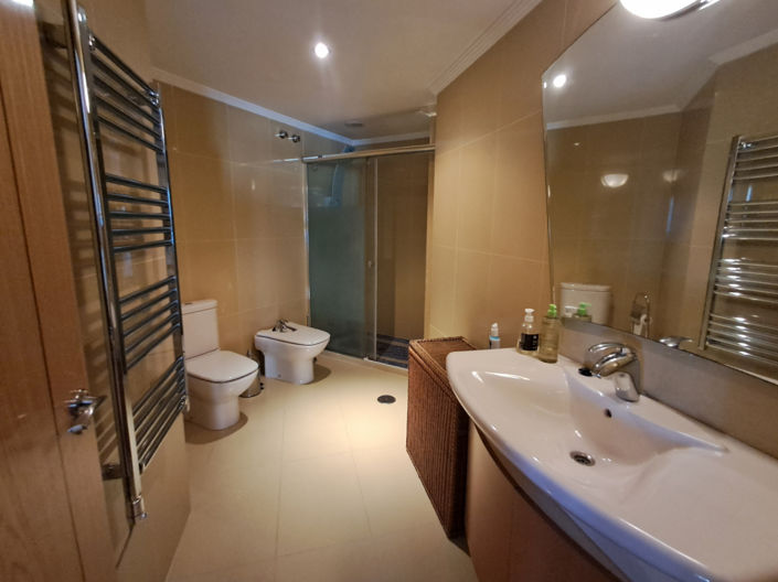 Image No.30-3 Bed Apartment for sale