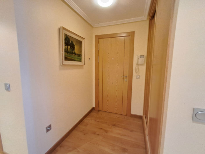 Image No.33-3 Bed Apartment for sale