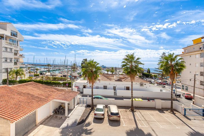 Image No.24-3 Bed Apartment for sale