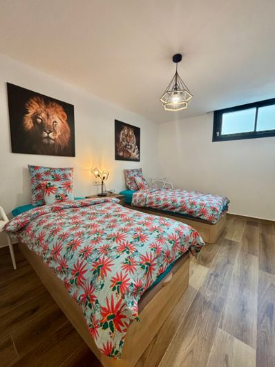 Image No.50-5 Bed Villa for sale