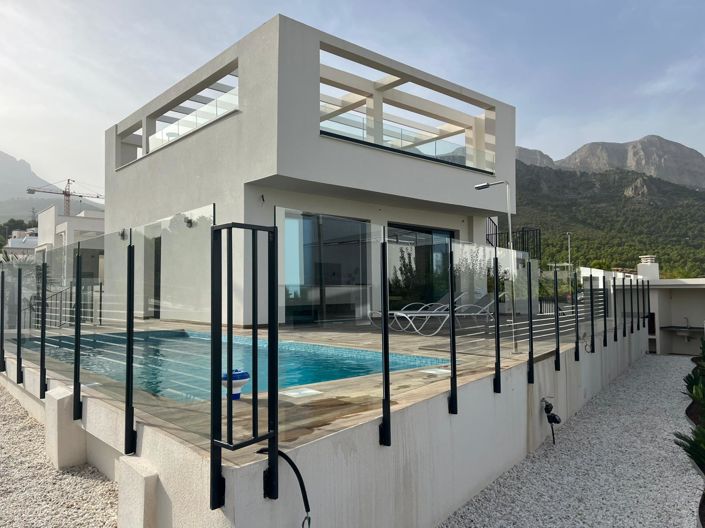 Image No.9-5 Bed Villa for sale