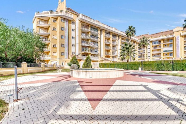 Image No.32-3 Bed Apartment for sale