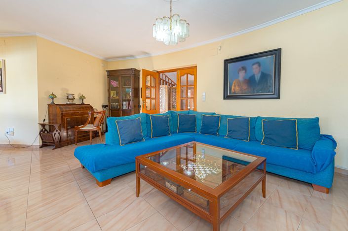 Image No.22-6 Bed Villa for sale