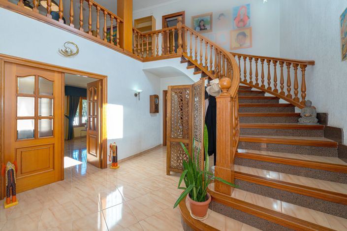 Image No.32-6 Bed Villa for sale