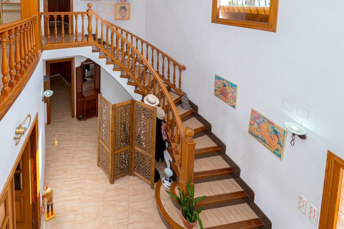 Image No.33-6 Bed Villa for sale
