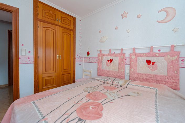 Image No.36-6 Bed Villa for sale