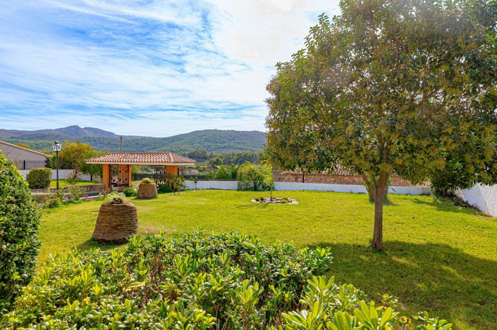 Image No.4-6 Bed Villa for sale