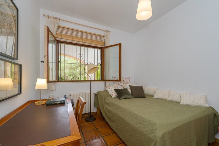 Image No.22-4 Bed Villa for sale
