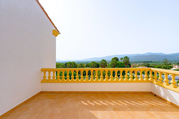 Image No.21-5 Bed Villa for sale