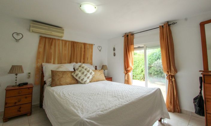 Image No.15-6 Bed Villa for sale