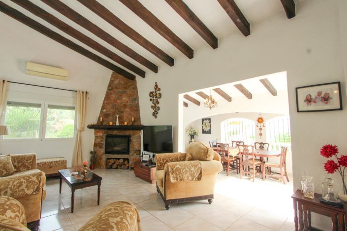 Image No.6-6 Bed Villa for sale