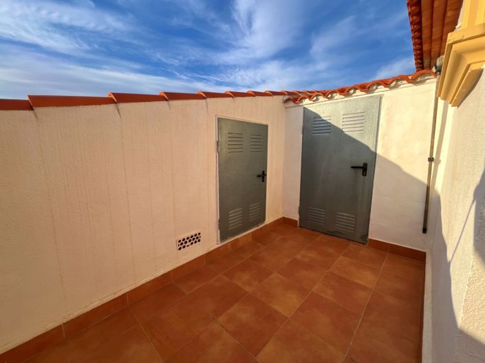 Image No.22-2 Bed Villa for sale