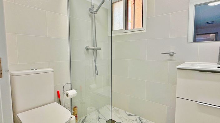 Image No.19-5 Bed Villa for sale