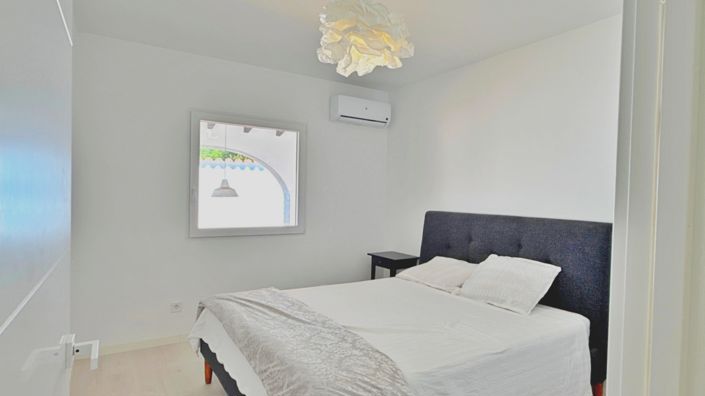 Image No.21-5 Bed Villa for sale
