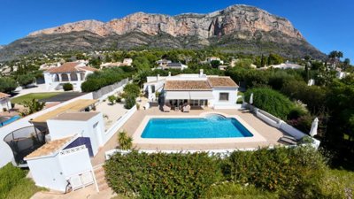 villaforsaleinjavea-montgo10