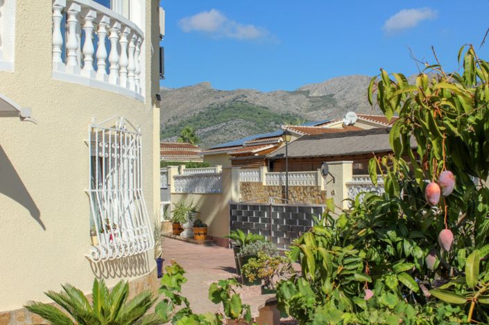 Image No.17-4 Bed Villa for sale
