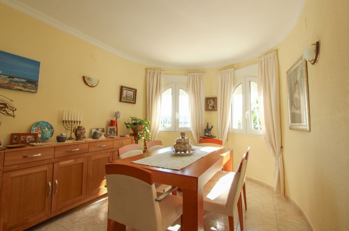 Image No.7-4 Bed Villa for sale