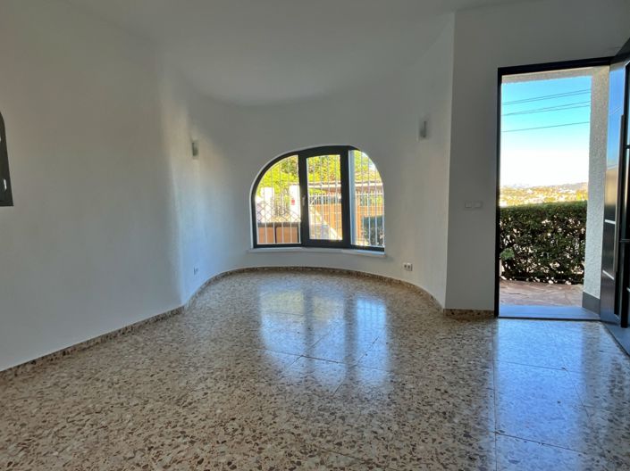 Image No.30-5 Bed Villa for sale
