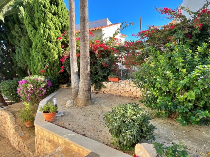 Image No.42-5 Bed Villa for sale