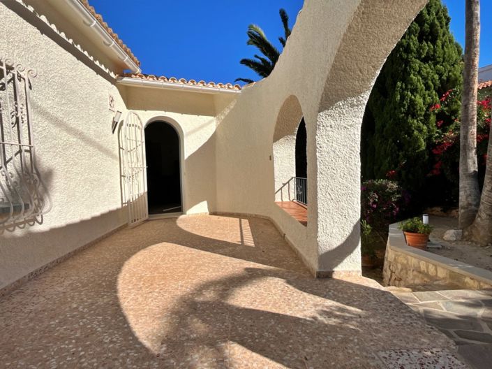 Image No.45-5 Bed Villa for sale