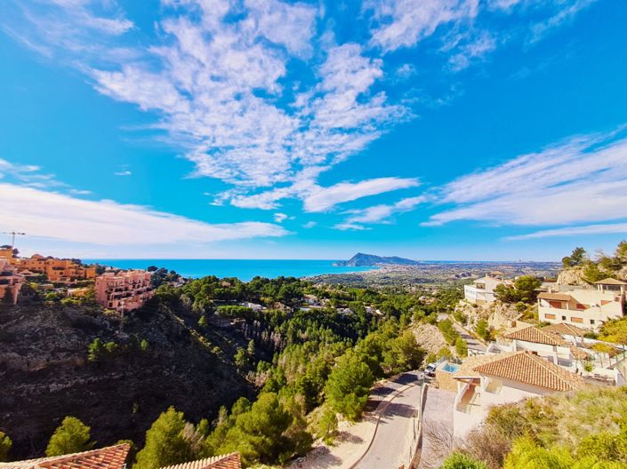 Image No.28-3 Bed Villa for sale