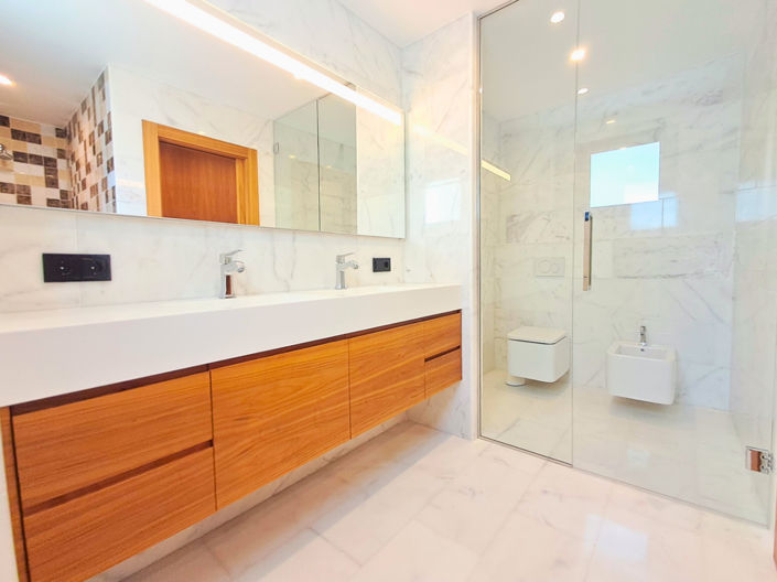 Image No.37-3 Bed Villa for sale