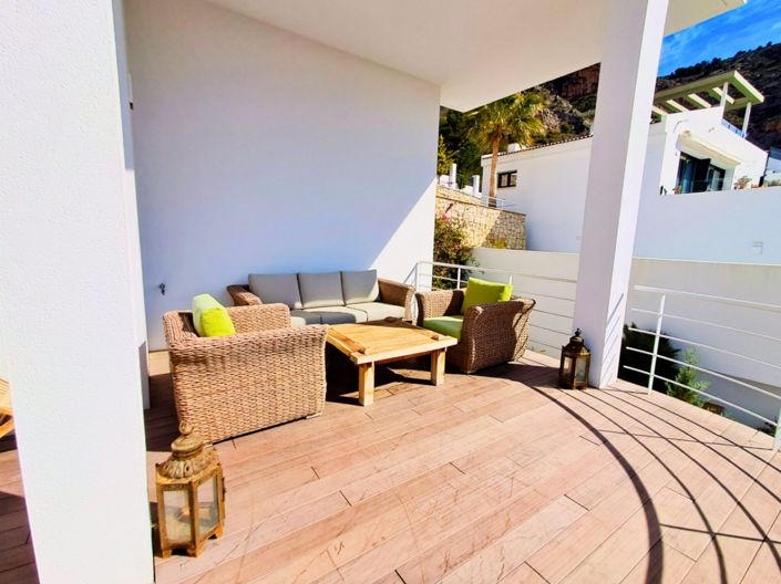 Image No.40-3 Bed Villa for sale