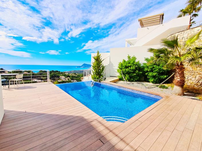 Image No.44-3 Bed Villa for sale